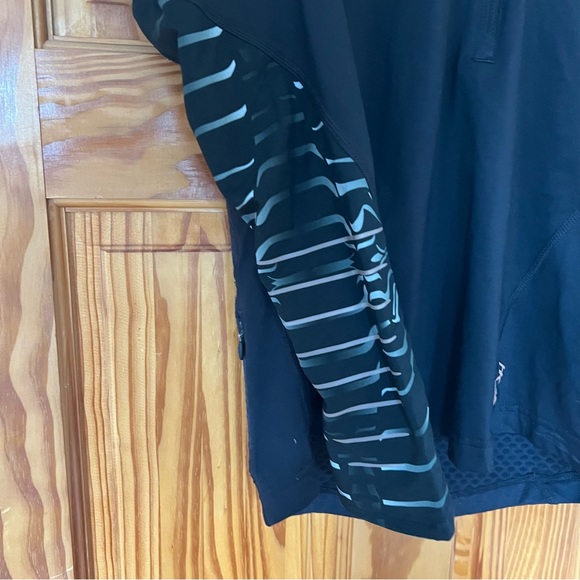 New Balance X Heidi Klum Runners Track Jacket - Picture 3 of 5